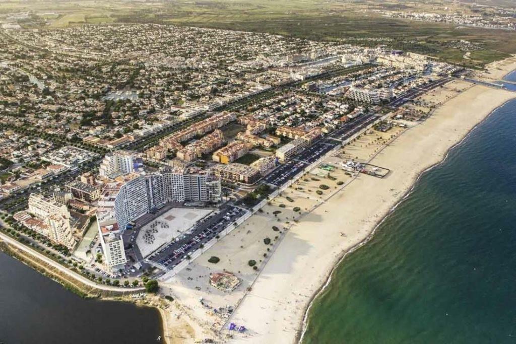 Holidays P14 Sea View Empuriabrava Extérieur photo